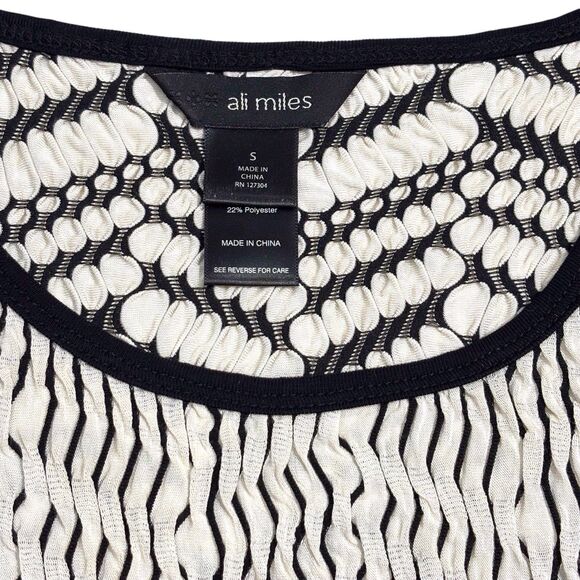 Ali Miles Textured Tunic Top Black White Chevron Asymmetrical Hem Women’s Small - Picture 5 of 8